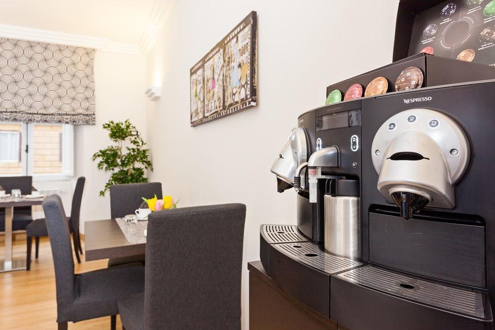 Domus Best Guest House Rome Exterior photo