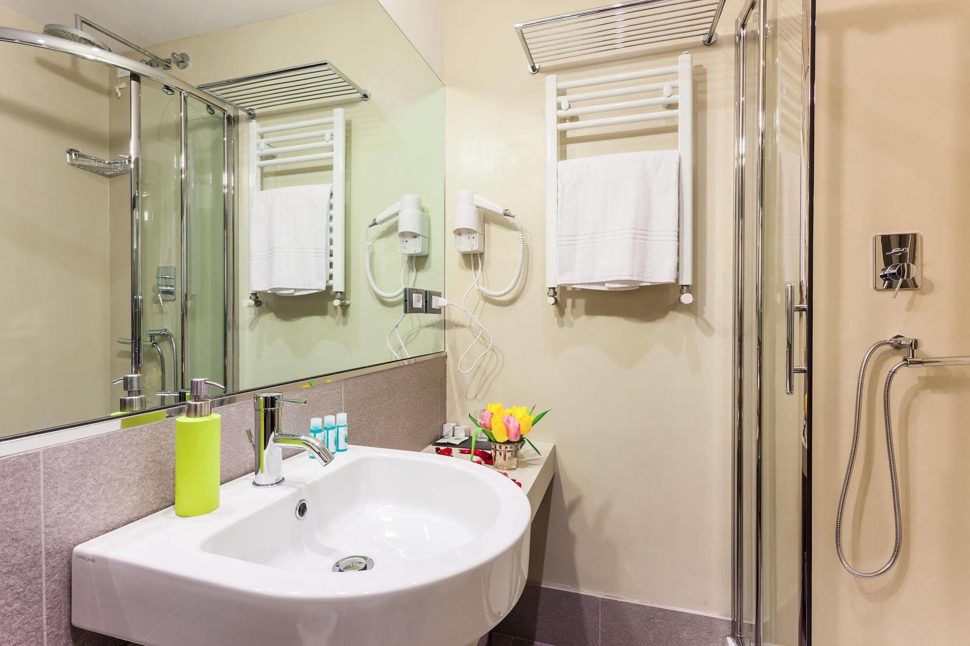 Domus Best Guest House Rome Exterior photo