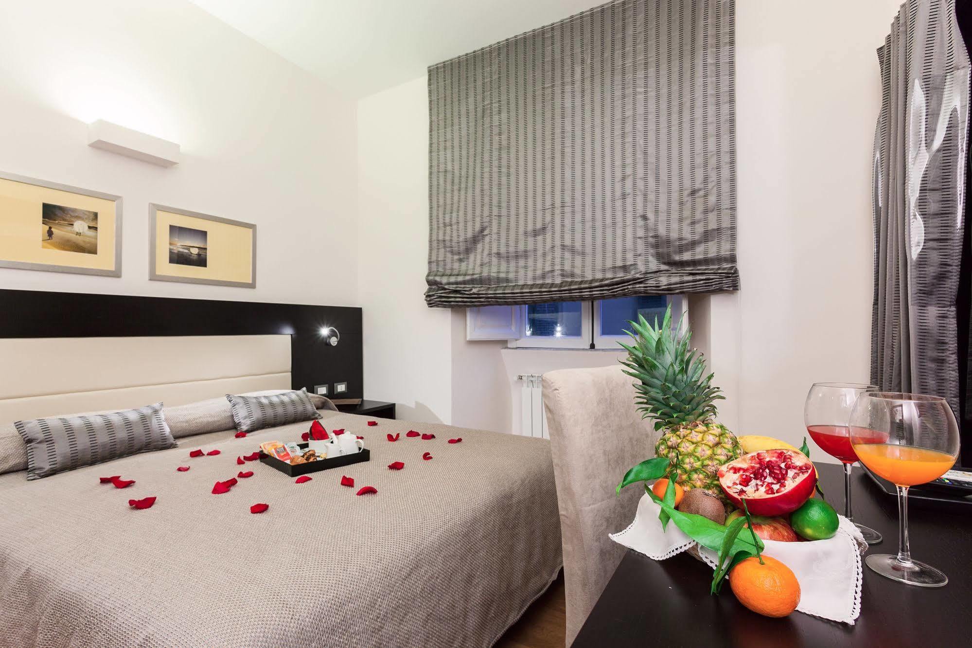 Domus Best Guest House Rome Exterior photo